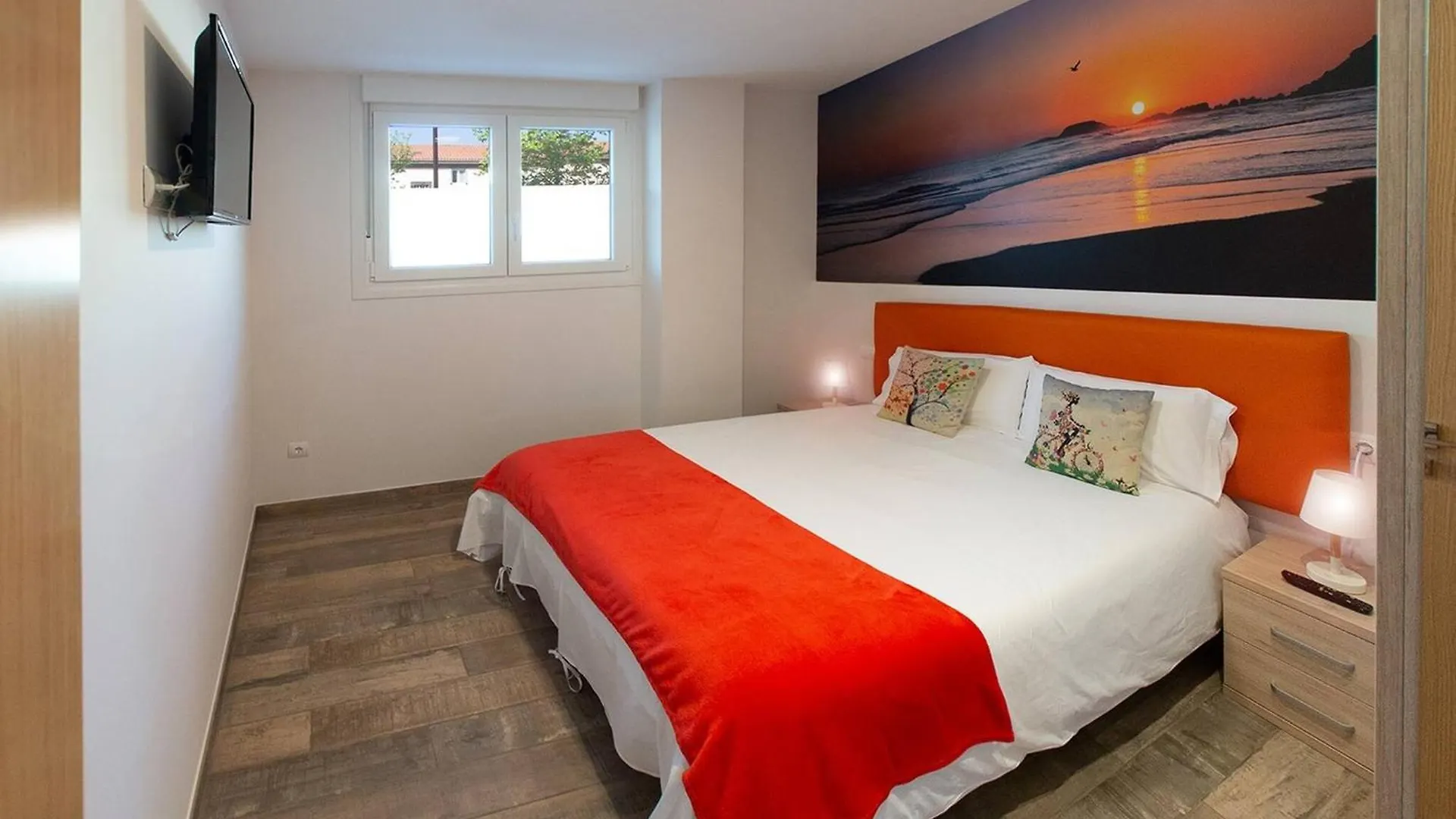 Apartamentos Lurralde Zarautz 0*,